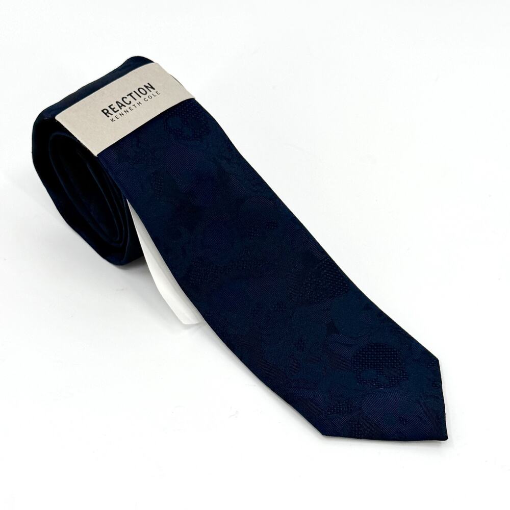 NWT Kenneth Cole Reaction Navy Silk Skull Brocade Necktie
